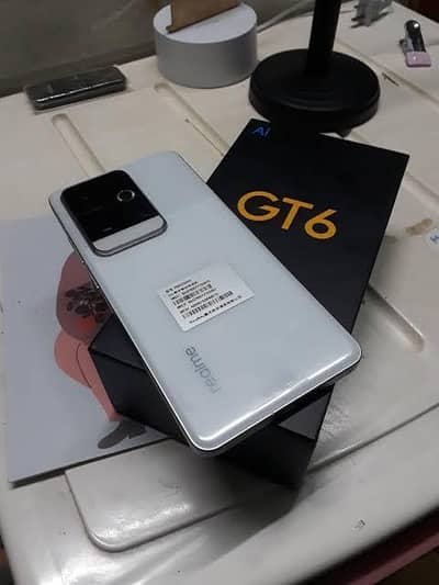 Realme GT 6 CN ( Official Approved )