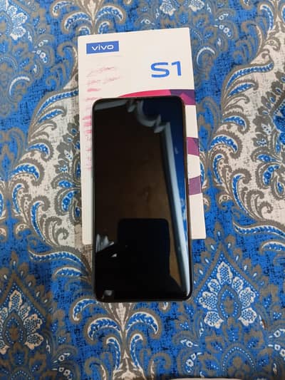 Selling Vivo S1 Mobile Phone