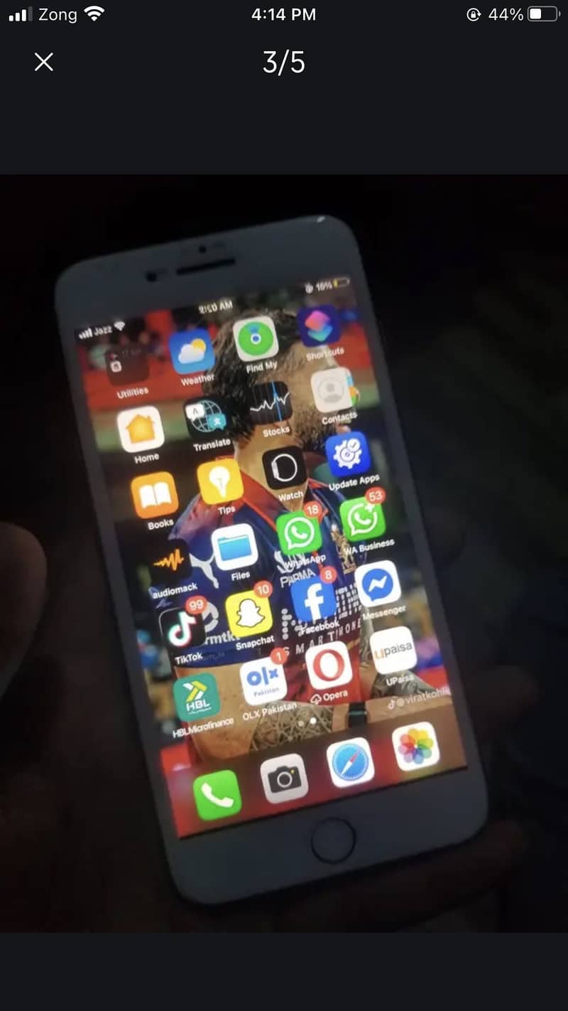 Apple iPhone 7 Plus 2
