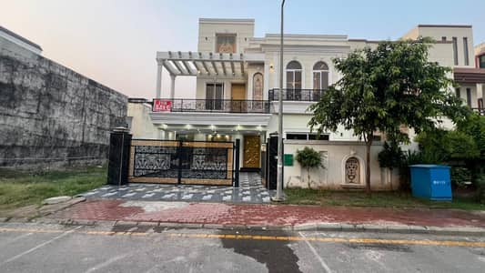10 Marla Ultra Luxury House Modern Elevation Central Block Phase 1 Bahria Orchard Lahore