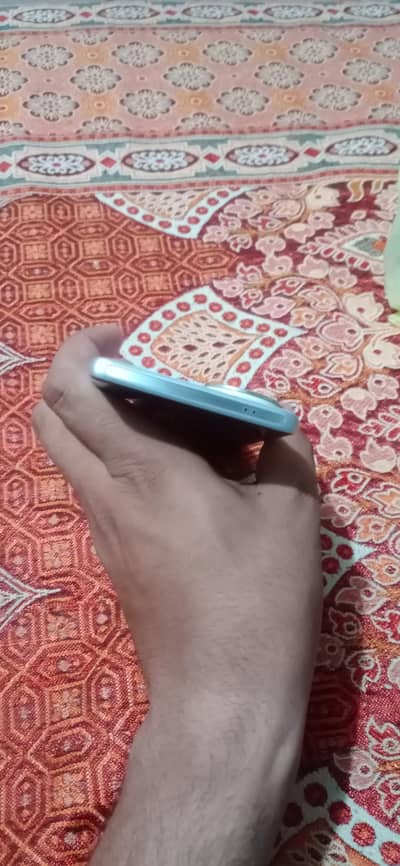 Vivo V40