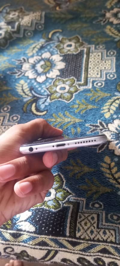 Apple iPhone 6S Plus