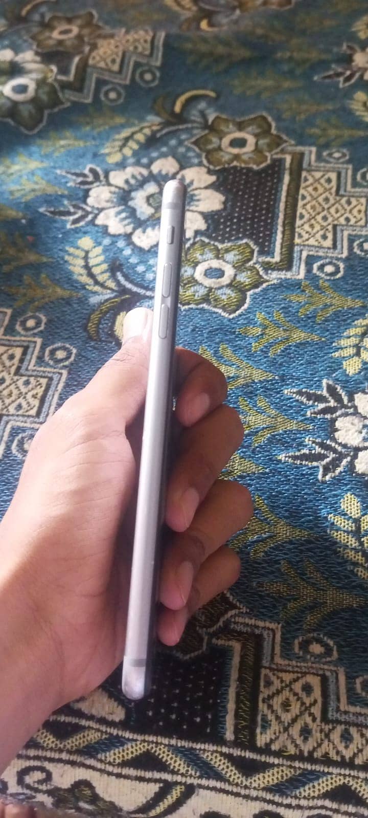 Apple iPhone 6S Plus 5