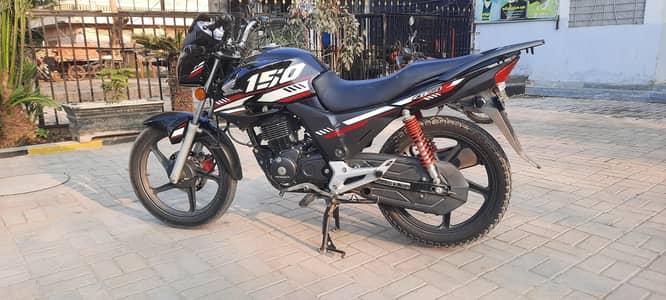 Honda CD 150F 2024