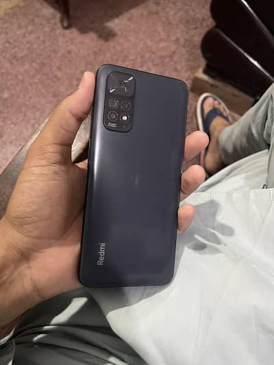 6gb 128 gb.   Phone bilkil ok ha