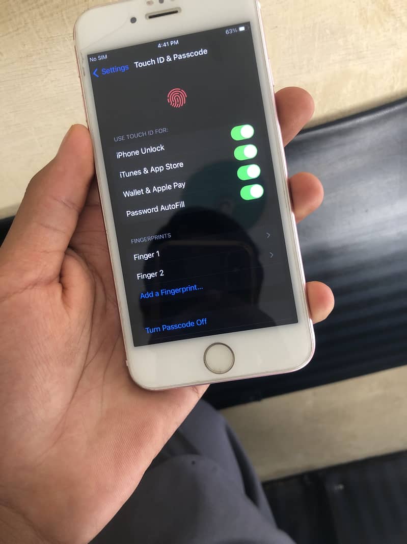 Apple iPhone 6S 5