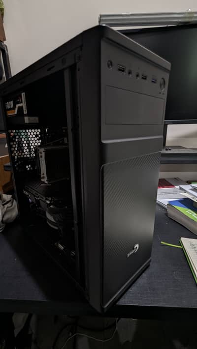 Ryzen 5 2600 Gaming PC | RX 590 GME 8GB | 16GB DDR4 | B450M |