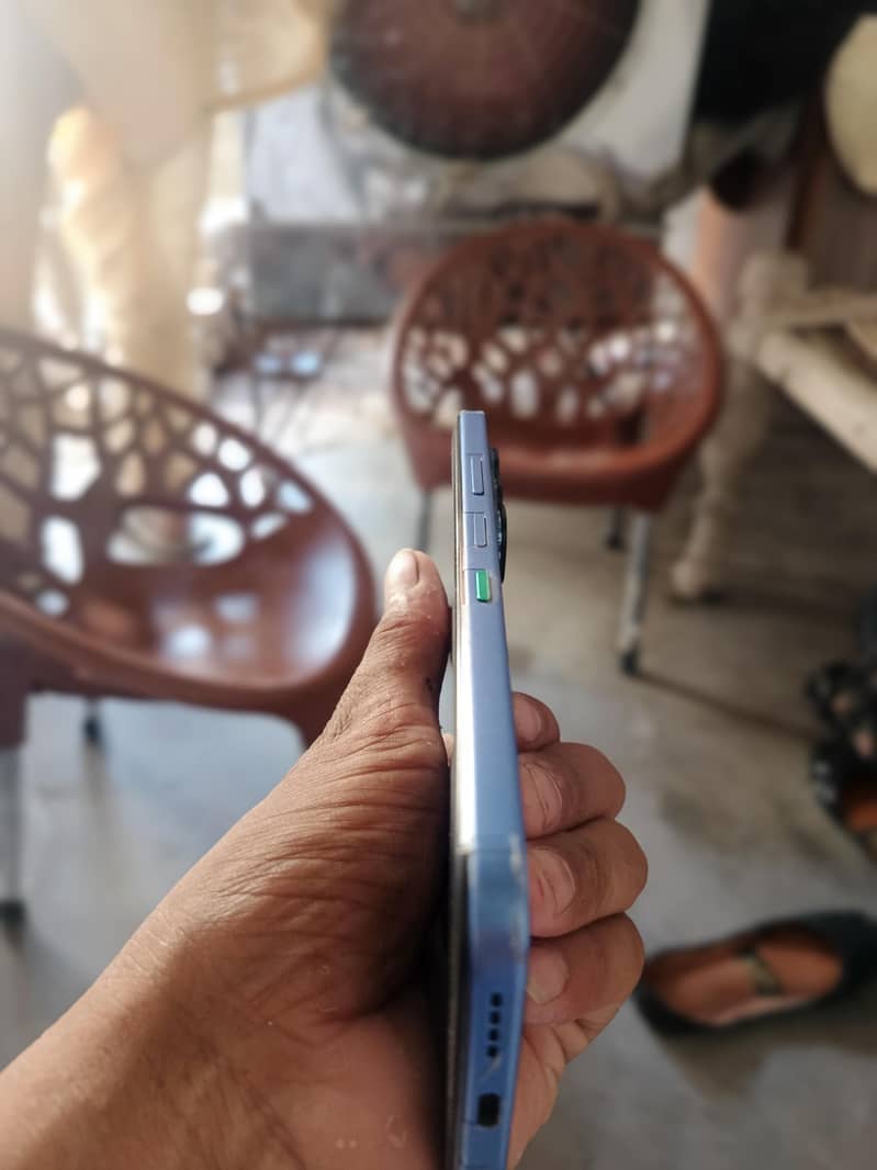اگر کسی نے لینا ہو تو رابطہ کریں ورنہ نہیں 2