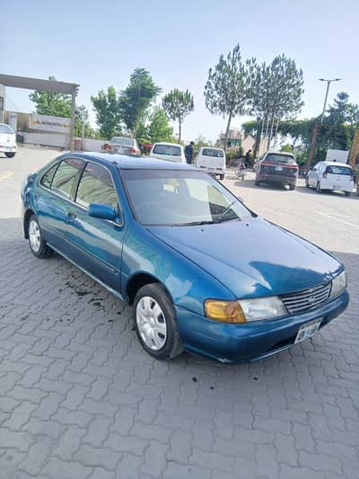 Nissan sunny 1998