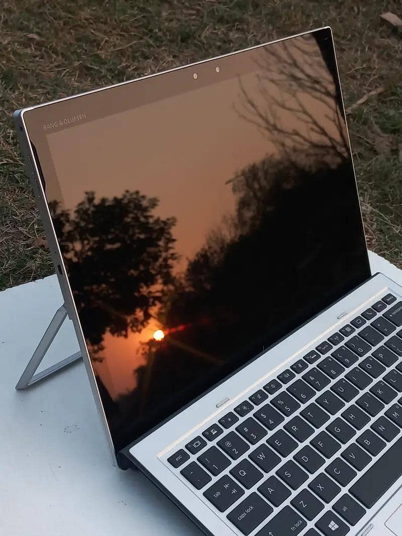Laptop+ Tablet 0