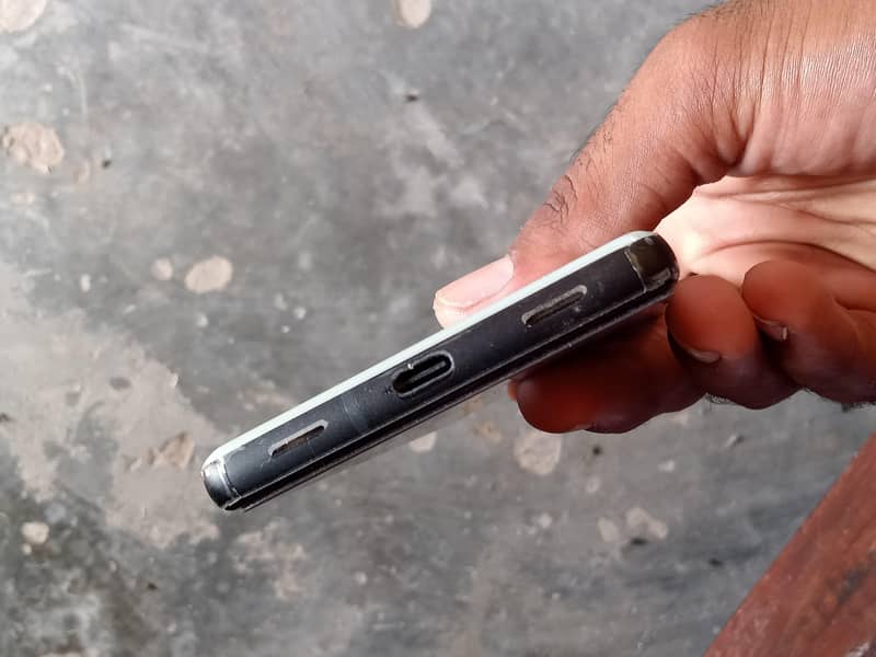 Google Pixel 6a 8