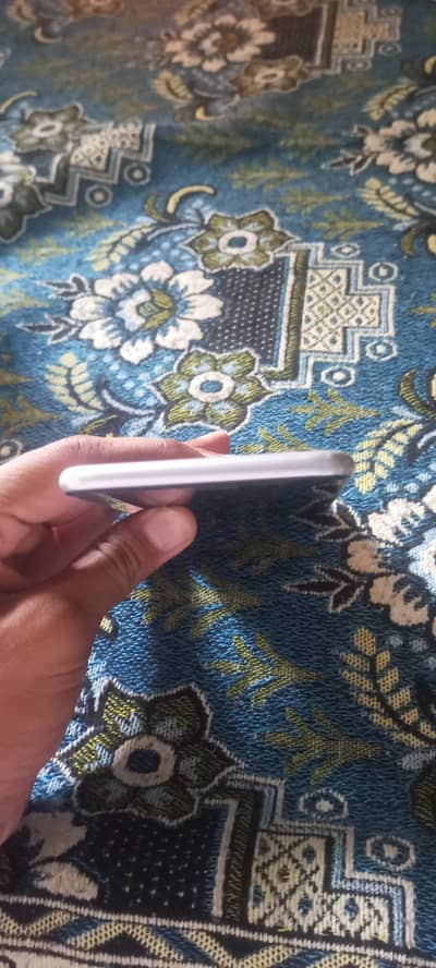 Apple iPhone 6S Plus