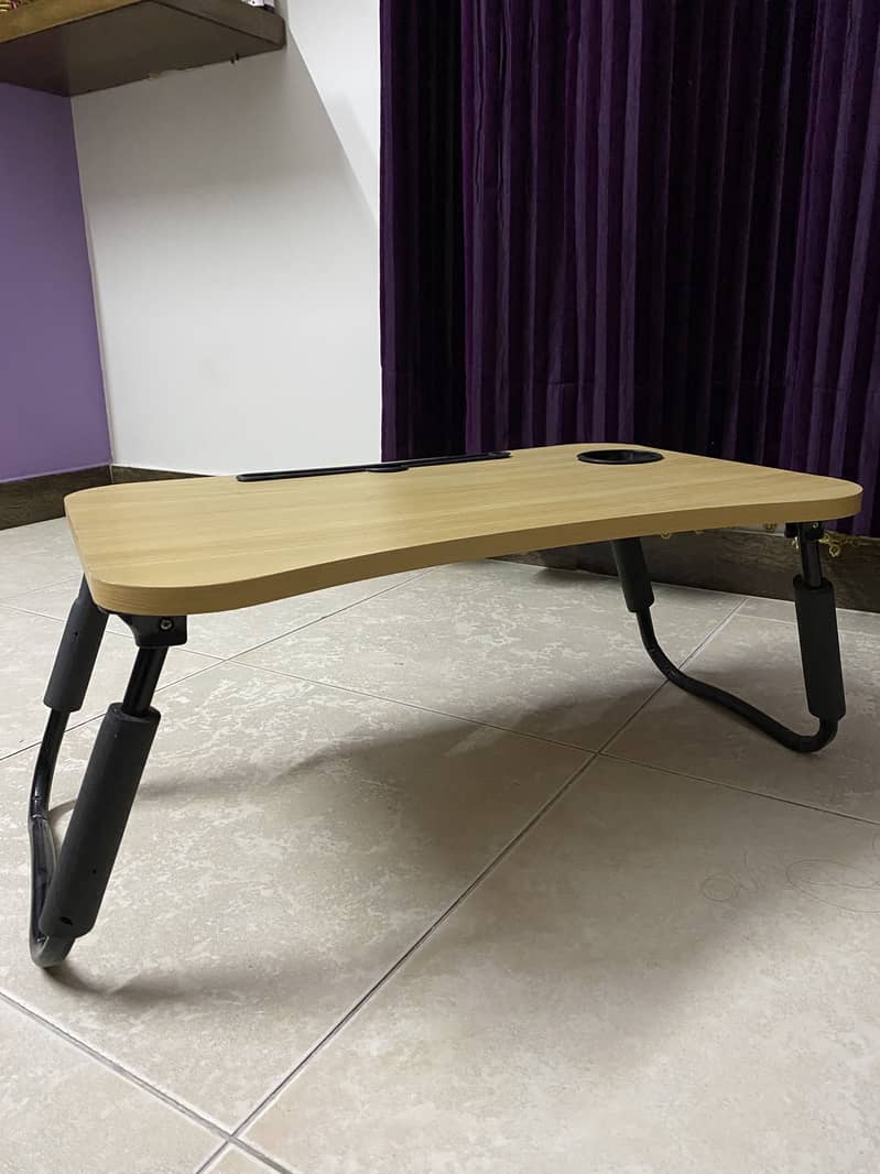 Foldable Table 1