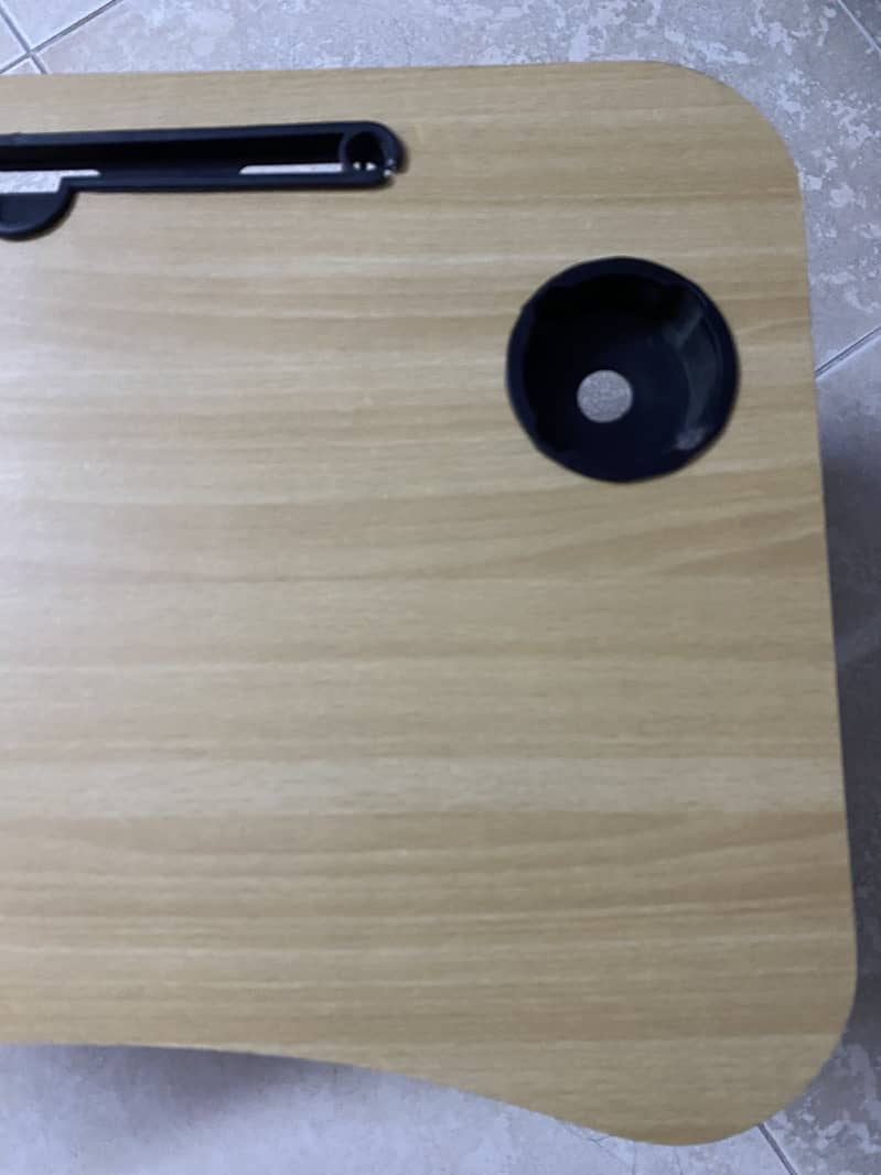 Foldable Table 3