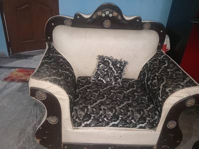 6 seater sofa set urgent sale