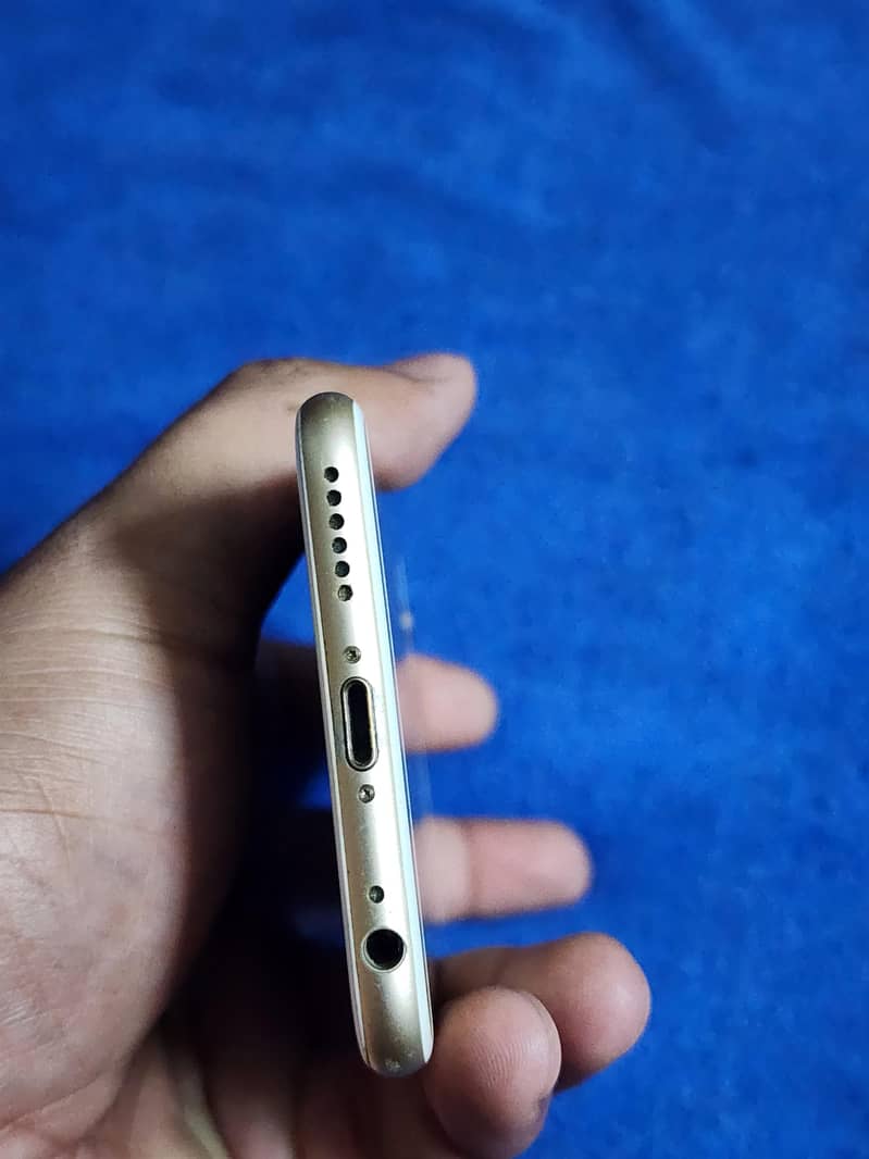 Apple iPhone 6 2
