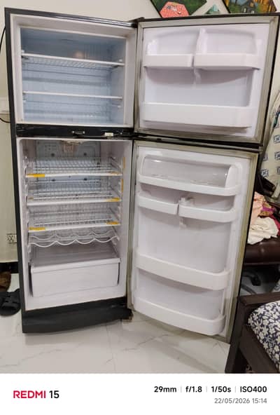 refrigerator good condition