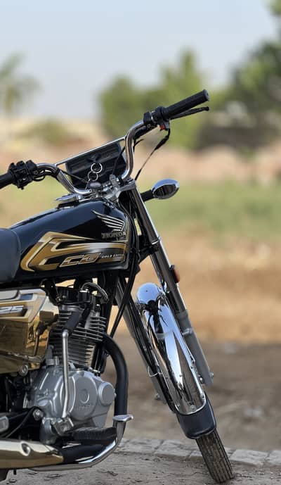 honda 125 gold edition 2026 black