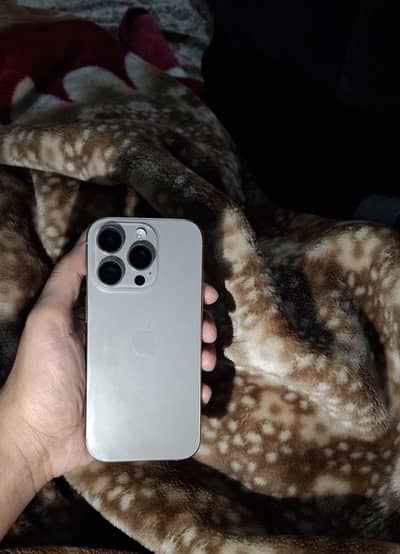 iPhone 16 pro JV