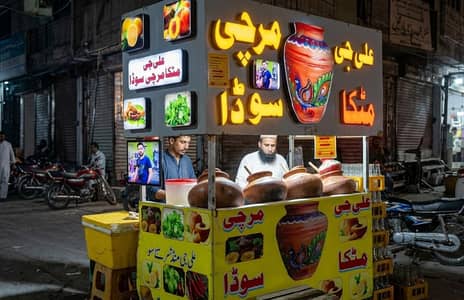 Urgent Sale Matka Mirchi Soda Counter