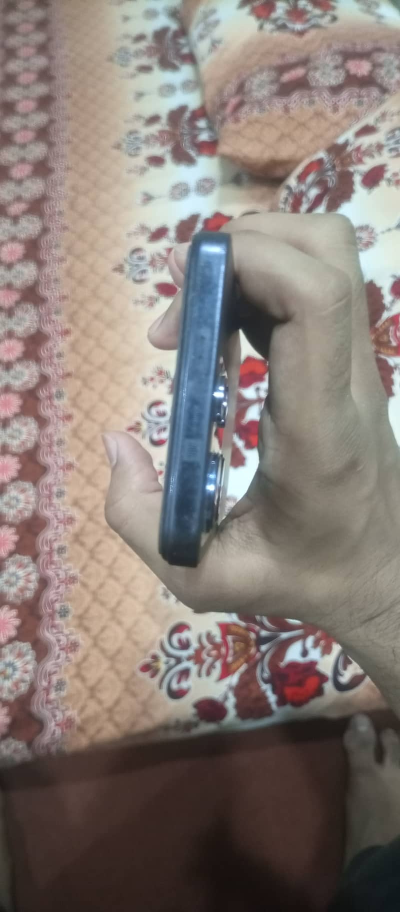 Infinix Note 30 4