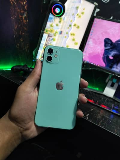 iphone 11 urgent sale 64 gb just like new mobile camera is outclass