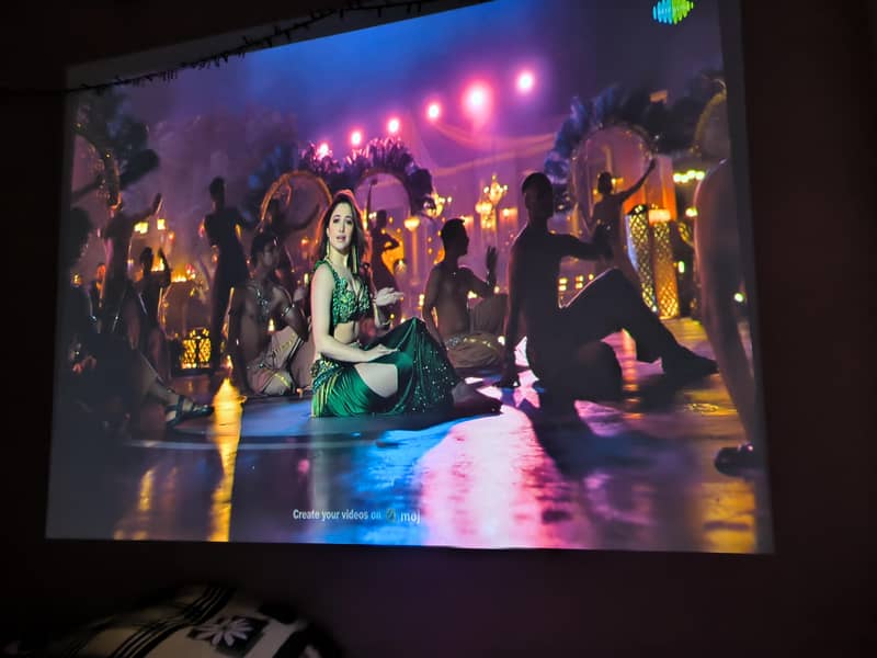 boxlight LCD projector 17