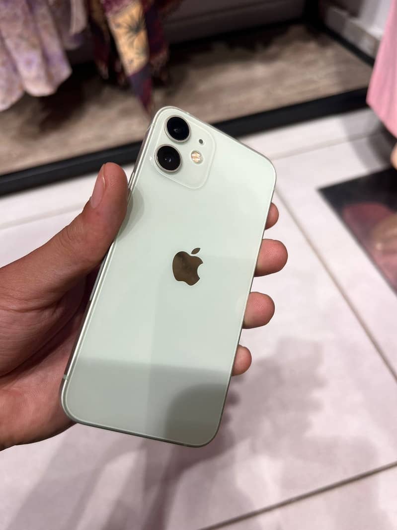 iPhone 12 mini 2