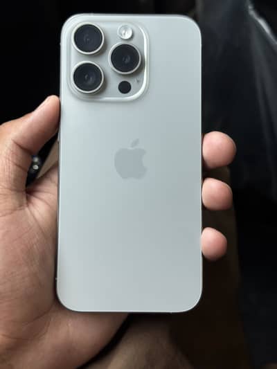 iPhone 15 pro JV
