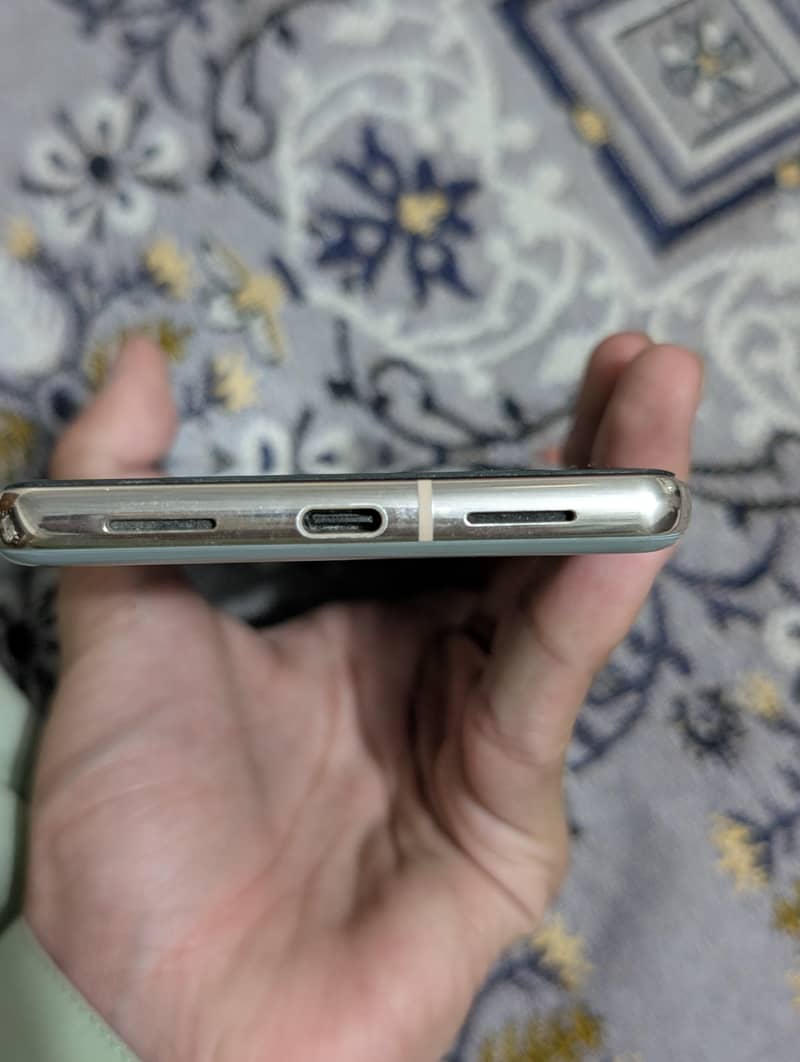Google Pixel 7 Pro 0