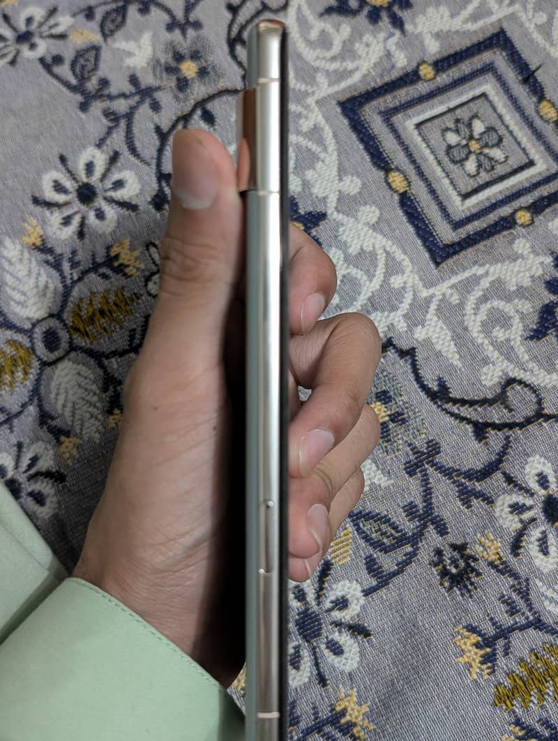 Google Pixel 7 Pro 4