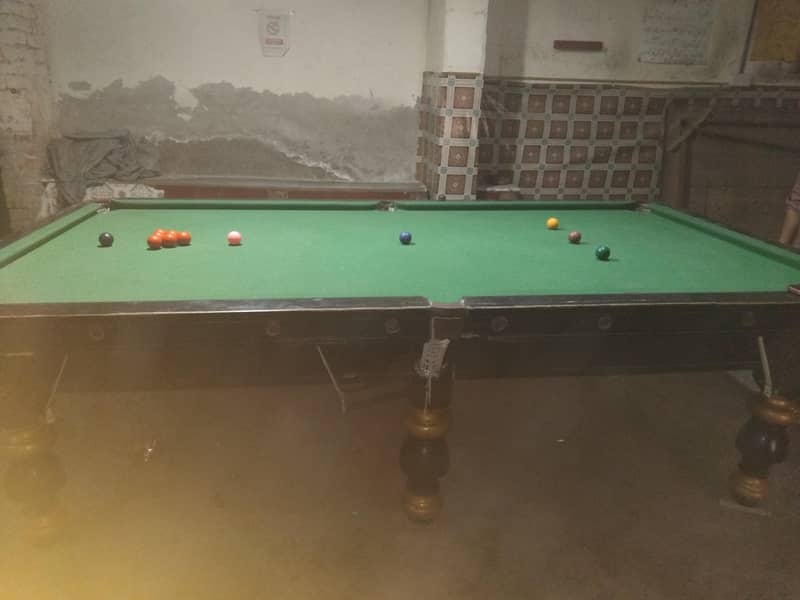 snooker table 0