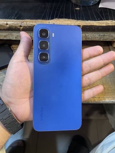 Infinix Hot 60i