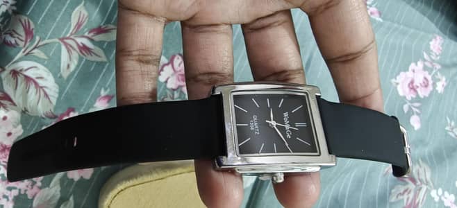 brand new watch never used silicon strap womage