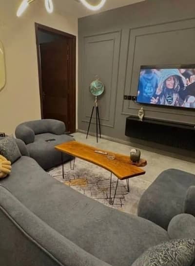 Per day-Daily basis and weekly basis One bedroom fully furnished luxury apartments available for rent