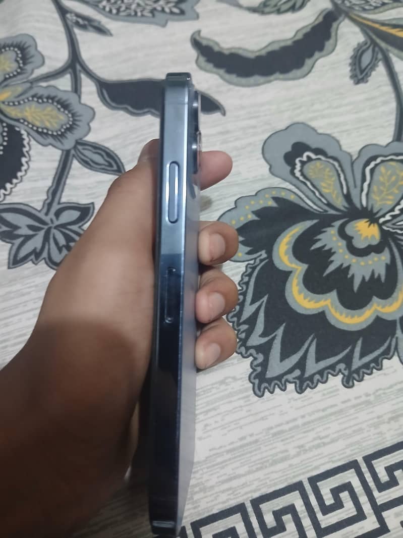 Apple iPhone X 2