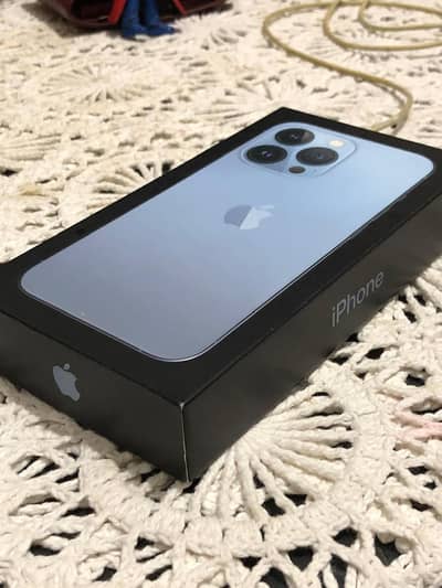Iphone 13 Pro 256 PTA BOX