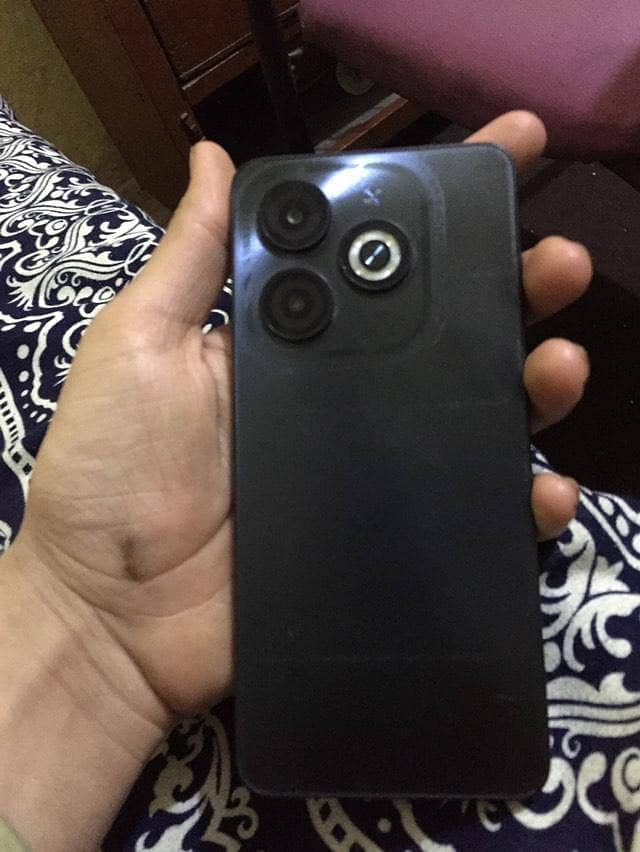 Infinix Smart 8 3