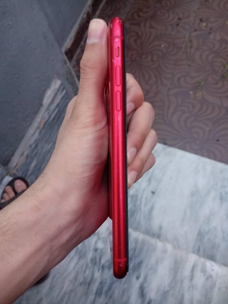 Apple iPhone 11 5