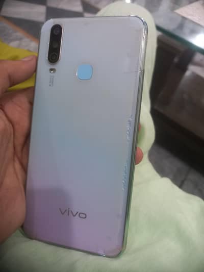 Vivo Y17 8/256