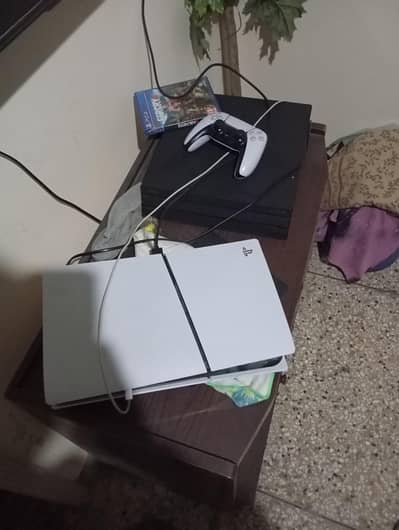 ps5/playstation 5 with 6 month ps plus account
