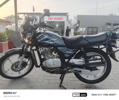Suzuki gs 150 se 2022 model. Total geniune,non accidential,ready 4 tour