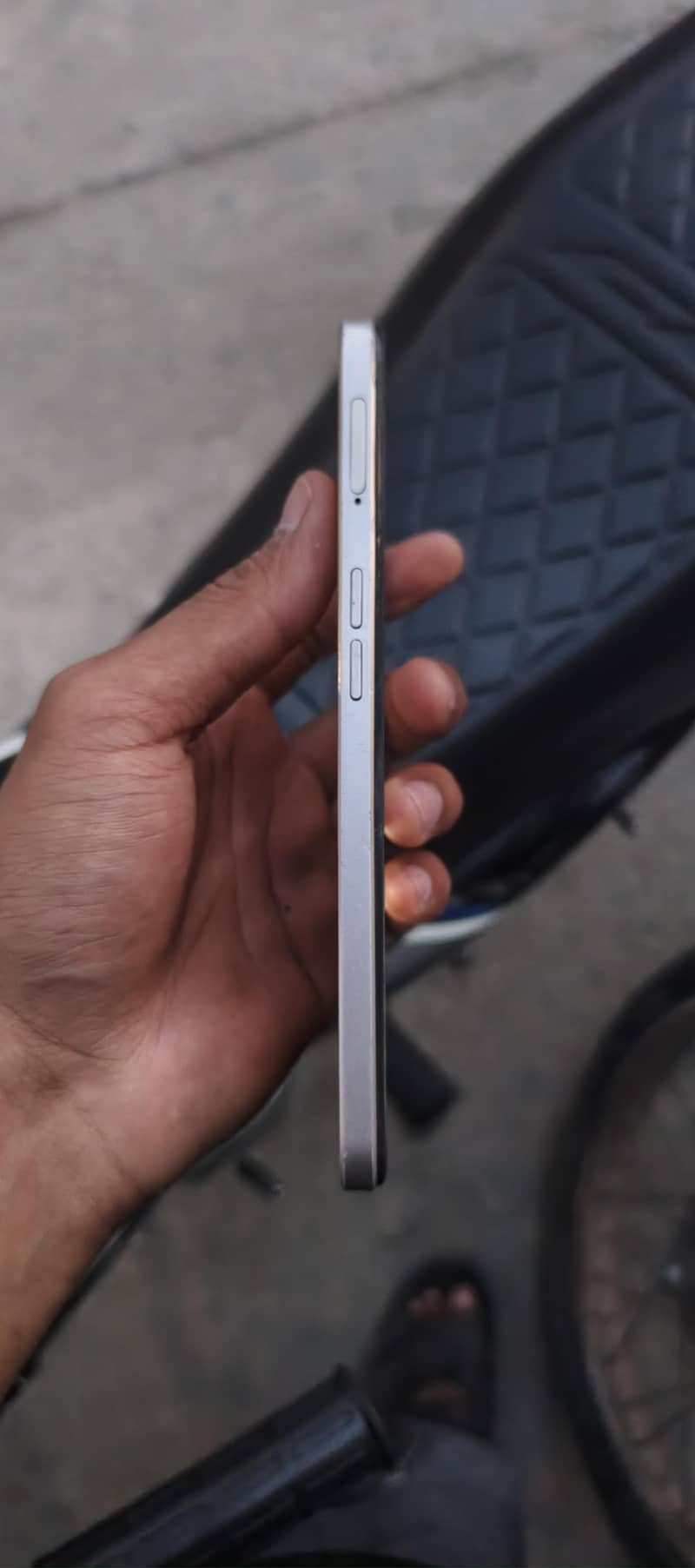 OPPO A57 1