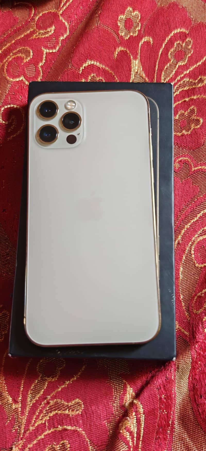 Apple iPhone 12 Pro 3