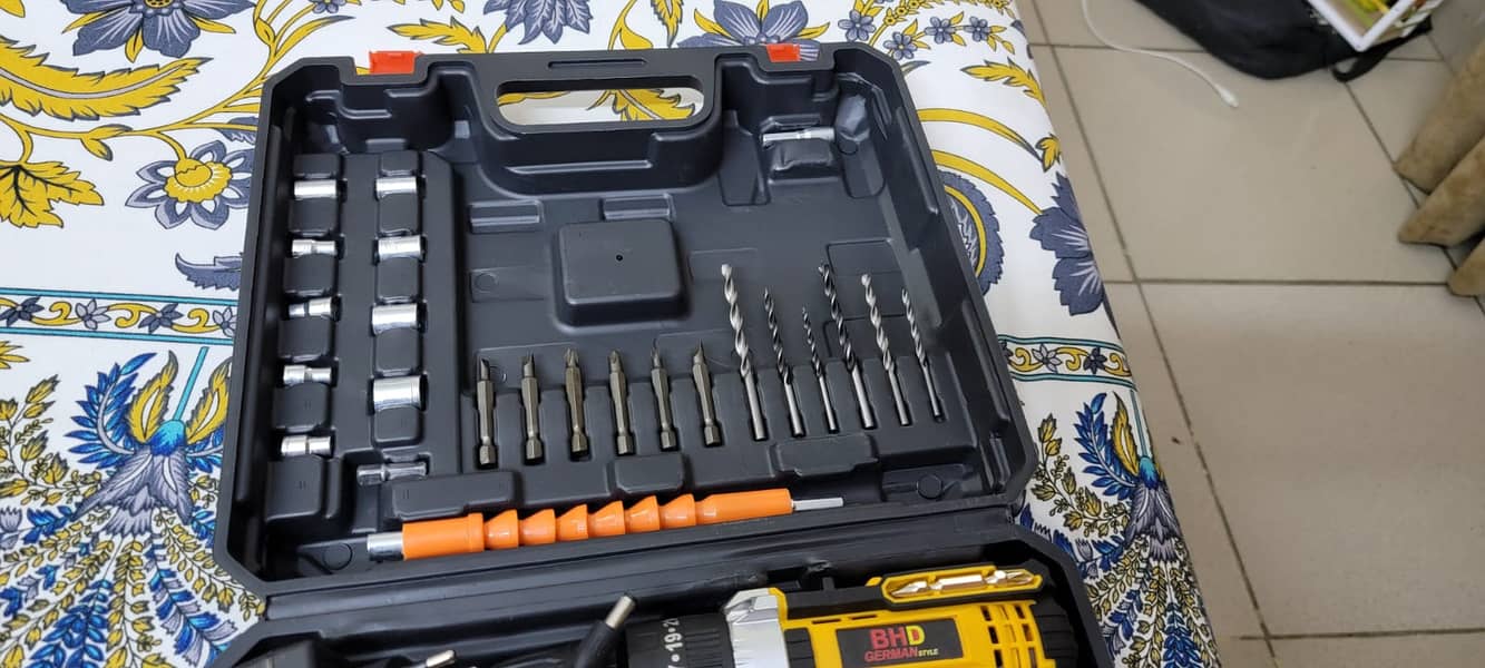 cordless drill machine 4