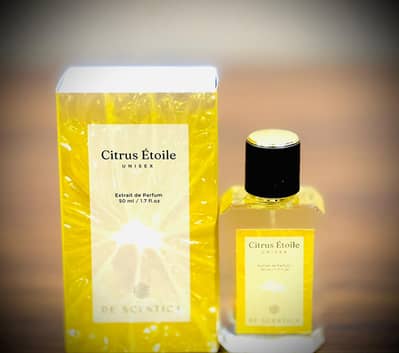 De scentica prfeom