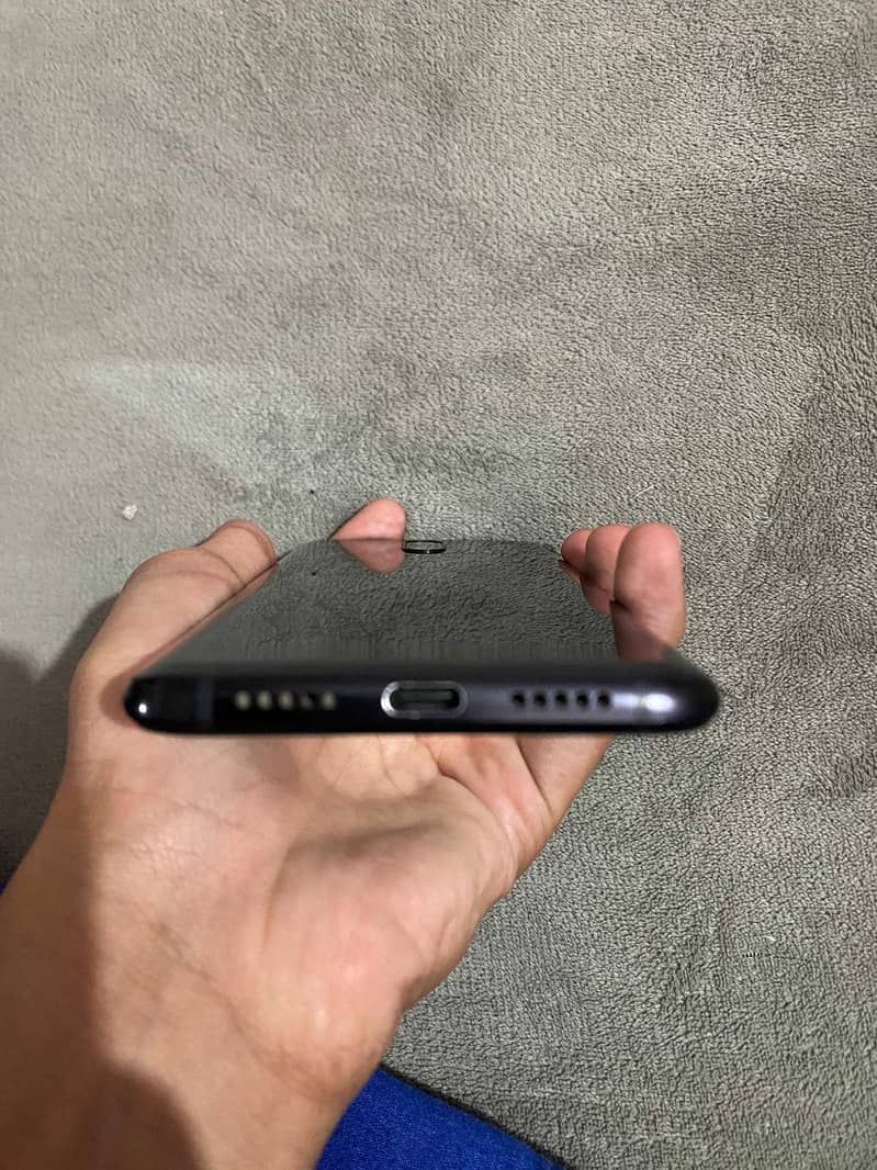 One Plus 6T 3