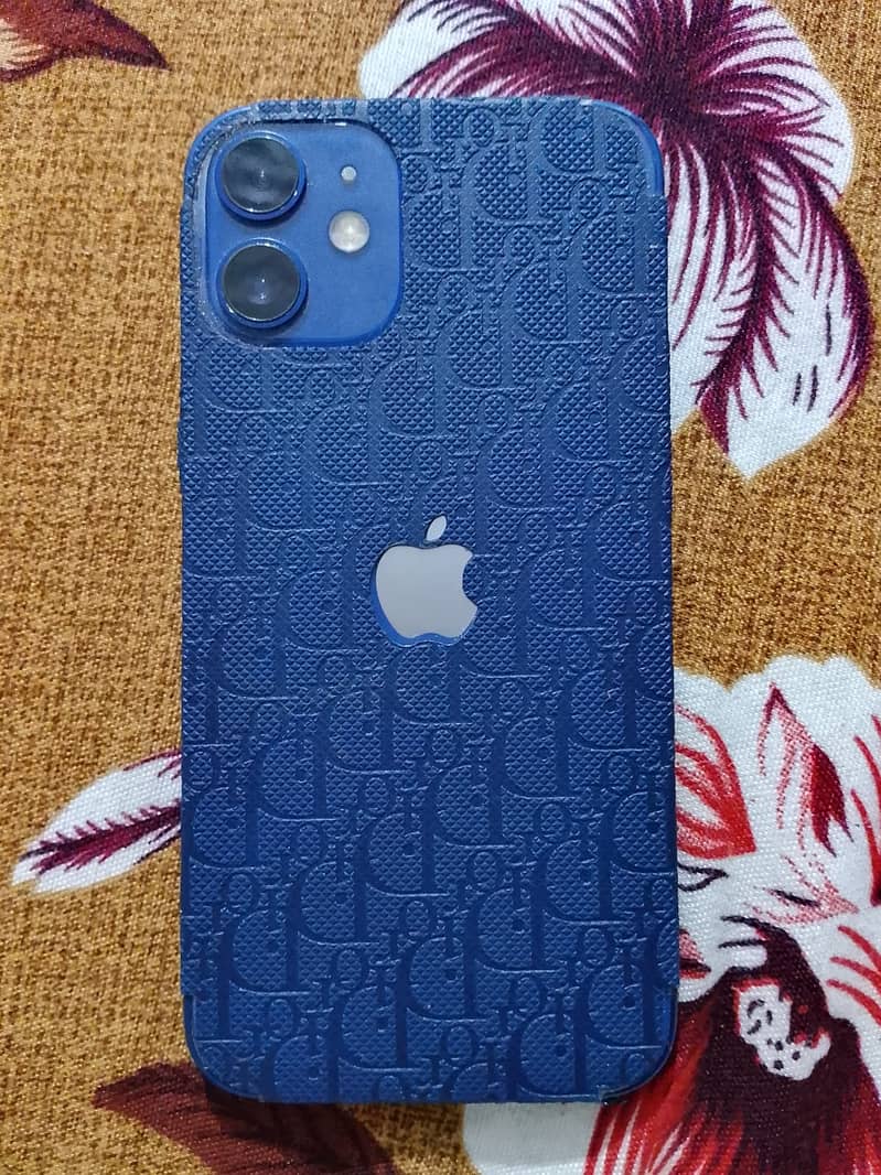 Apple iPhone 12 mini 0