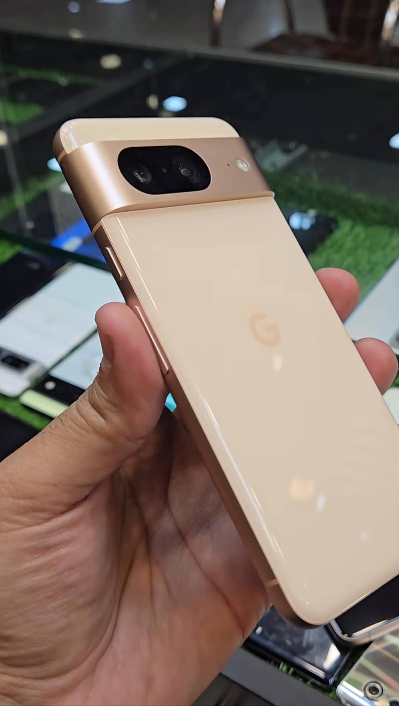 Google Pixel 8 1