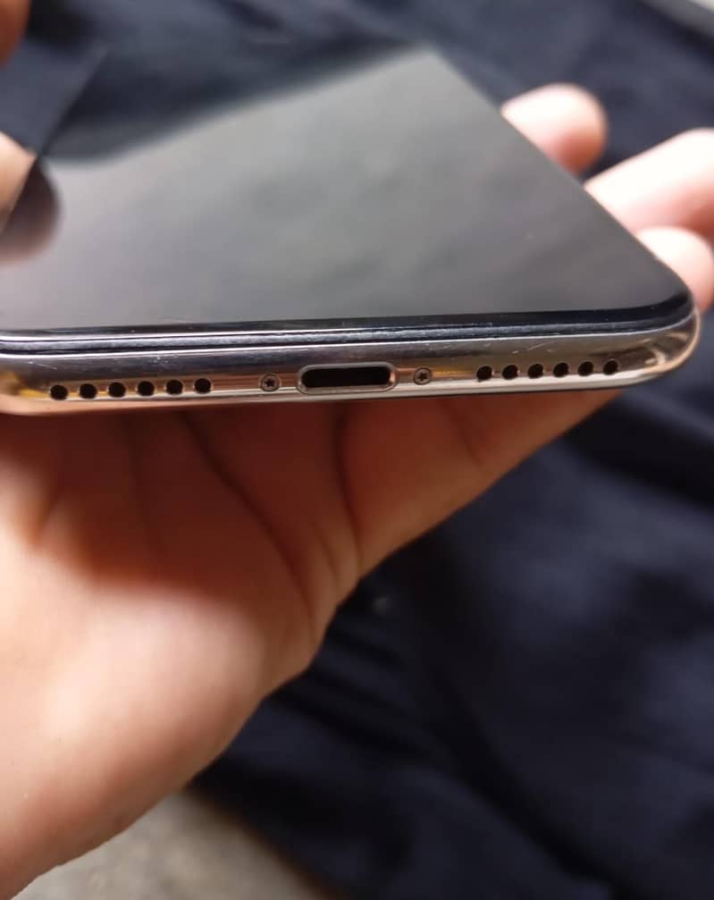 Apple iPhone X 1